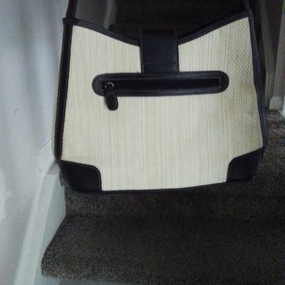 Authentic CarryLand Bag Size Medium Navy Blue - Picture 3 of 16